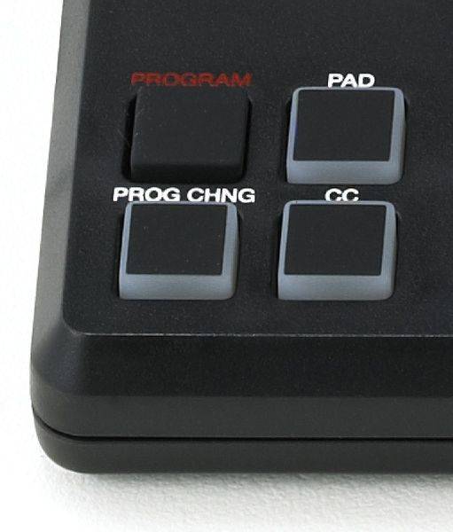 Akai PRO LPD8 портативный USB/MIDI-контроллер, 8 чувствительных пэдов, 8 регуляторов Q-Link