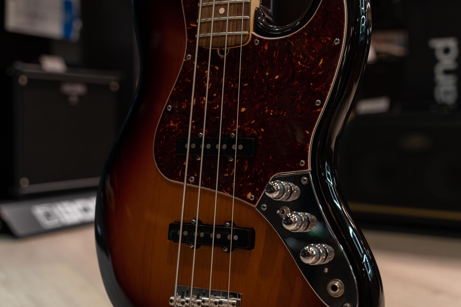 Fender Jazz Bass USA 2010-2011 S/N US10222129 бас-гитара
