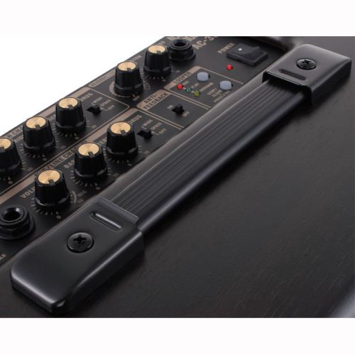 Roland AC-33RW гитарный акустический комбо