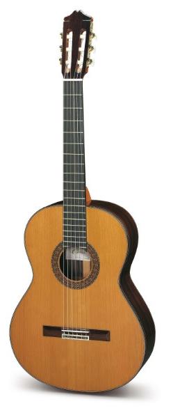 Cuenca 60R-TA трансакустическая классическая гитара размер 4/4 верхняя дека-кедр массив