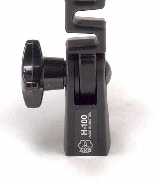 AKG C3000 конденсаторный микрофон с 1" мембраной . Диаграмма кардиоида. В комплекте: H85 держатель