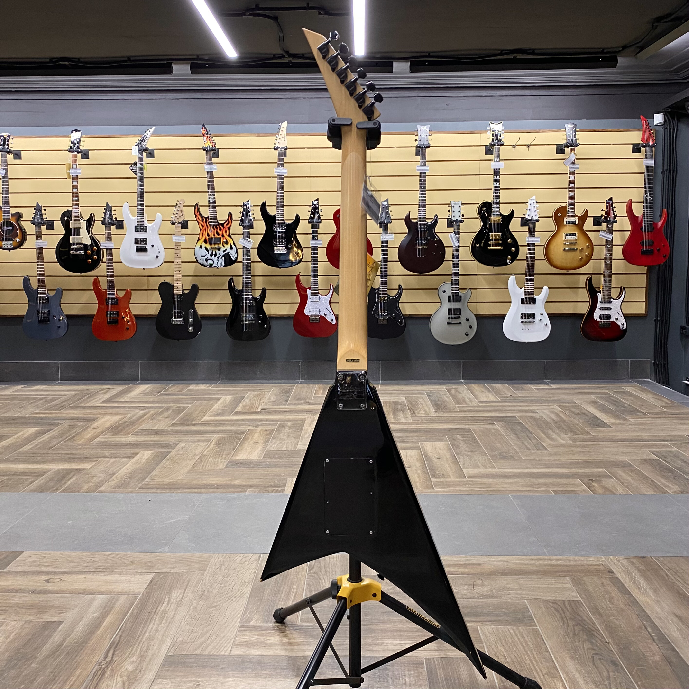 Jackson RR3 Japan 2010 электрогитара. Чехол в комплекте
