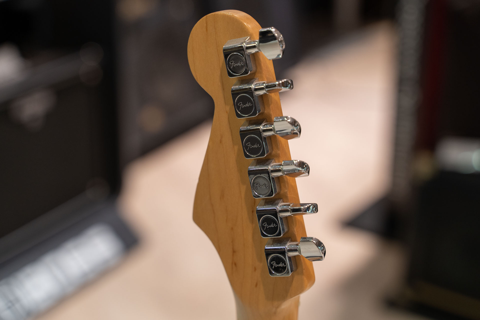 Fender Stratocaster SSS Mexico 2003 электрогитара