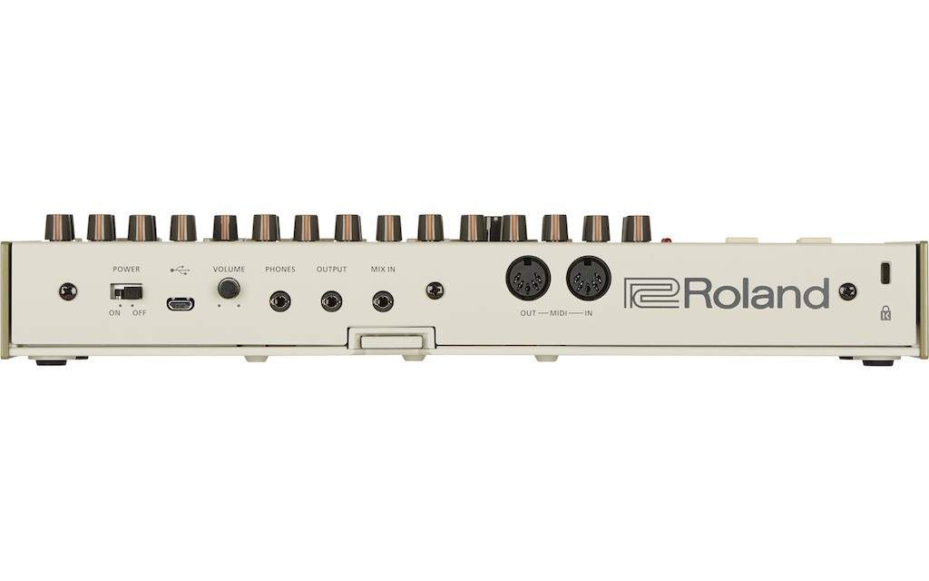 Roland TR-09 драм-машина Boutique