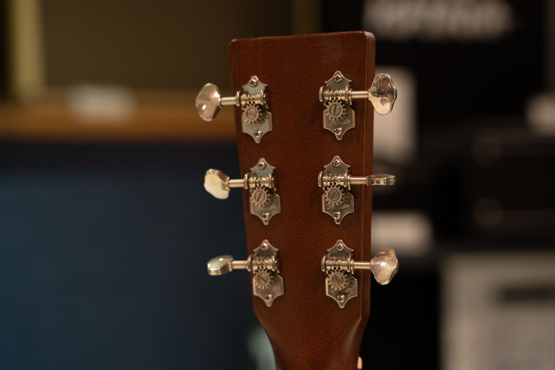 Martin D-18 Dreadnought USA 2006 акустическая гитара