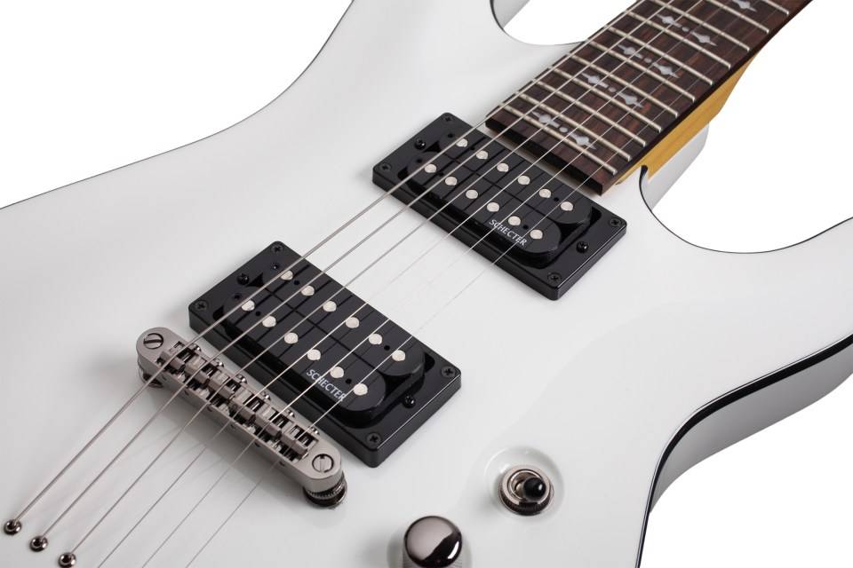Schecter OMEN-6 VWHT гитара электрическая, 6 струн, корпус липа, гриф клен, лады 22XJumbo, 