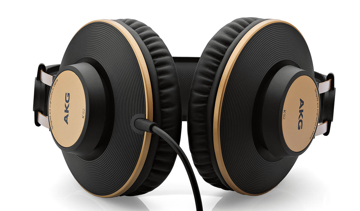 AKG K92 наушники закрытые, 16-22000Гц, 32Ом, кабель 3м