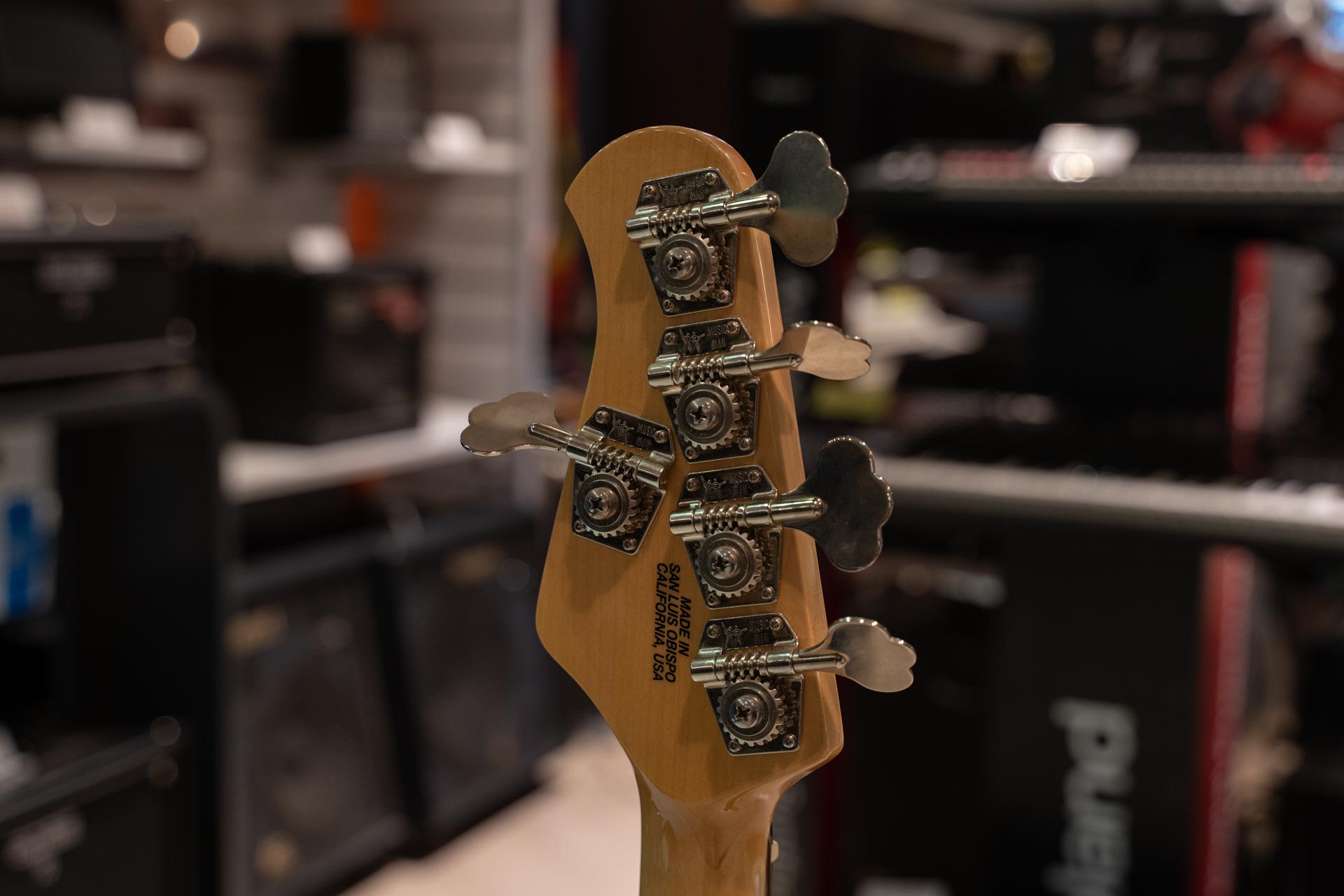Music Man Sting Ray 5 HH USA 2006 бас-гитара