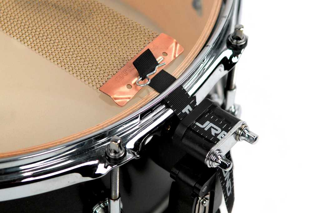 PureSound CPB1324 Custom Pro Brass подструнник для малого барабана 13", 24 пружины, латунь