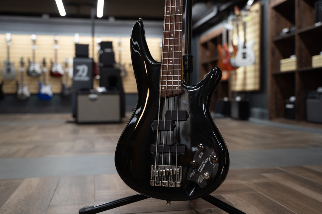 Ibanez SR400 бас-гитара Korea 2004 Чехол в комплекте
