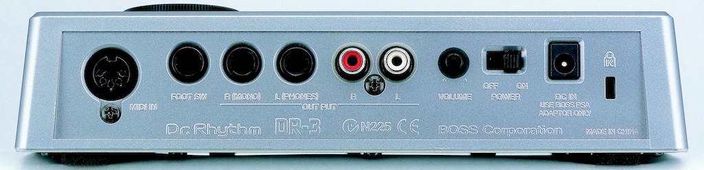 BOSS DR-3 драм-машина