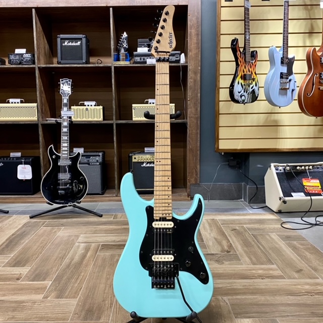 Schecter Sun Valley Sea Foam 2010 Korea электрогитара