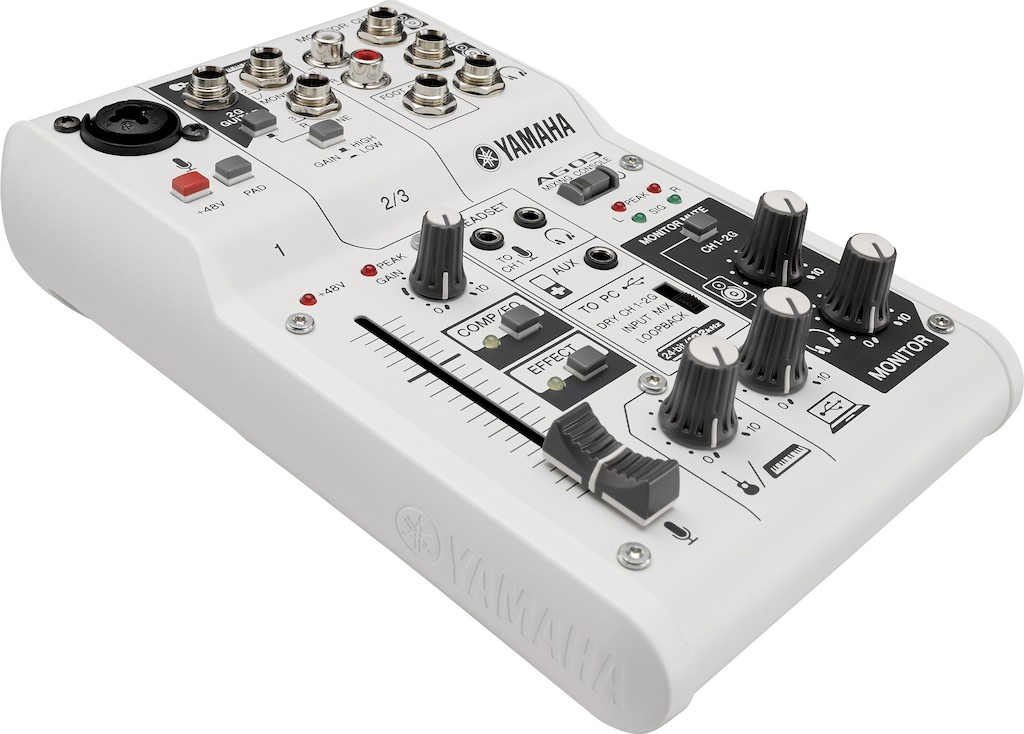 Yamaha AG03DM305 Многоцелевой 3-канальный микшер с USB-аудиоинтерфейсом