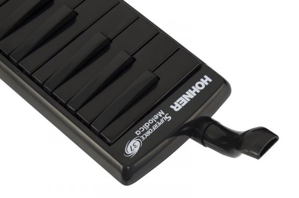 Hohner Superforce 37 духовая мелодика 37 клавиш, медные язычки, пластиковый корпус, цвет черный