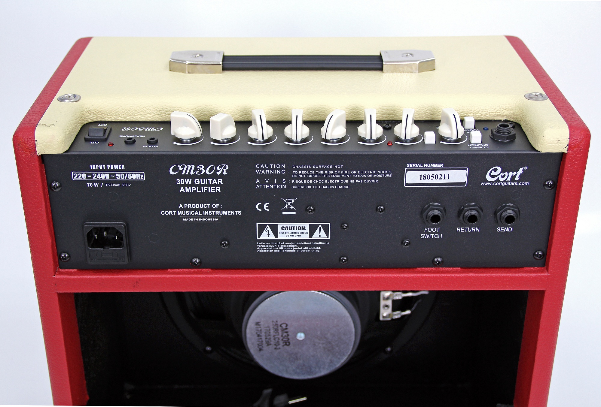 Cort CM30R-EU-DR CM Series гитарный комбоусилитель, красный, 30Вт