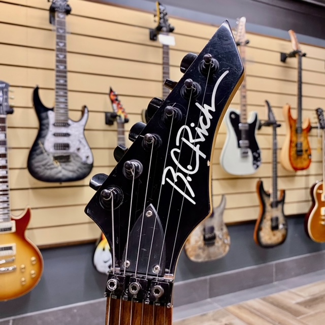 B.C. Rich ST-3 2000-е Korea электрогитара