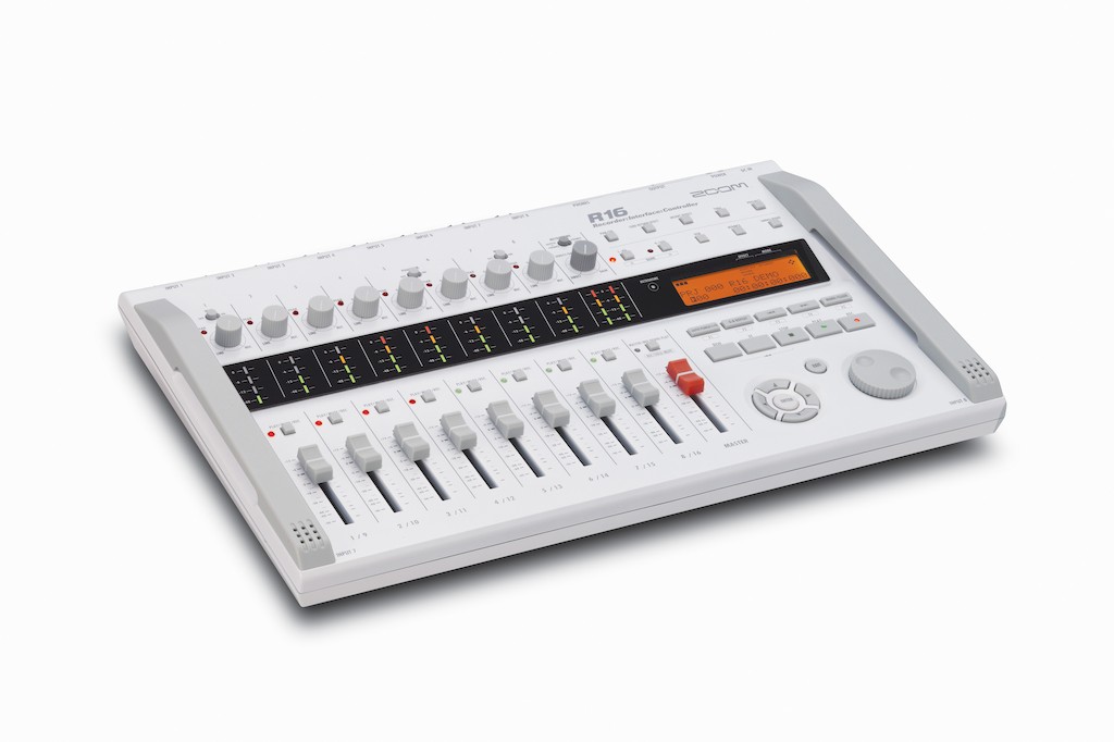 Zoom R16 портастудия. USB