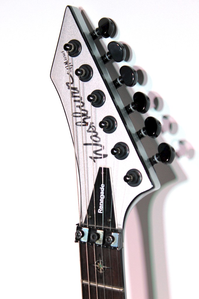 Washburn WM24V(B,MS)K  электрогитара Heavy Metal Renegade с чехлом, (Black/ Silver)