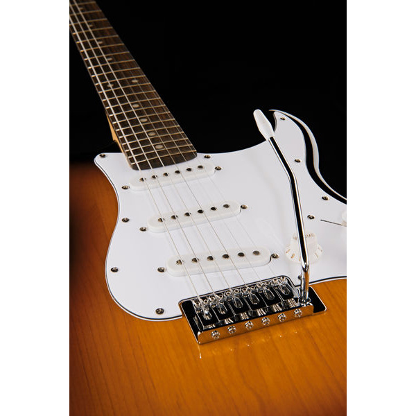 Harley Benton ST-20HSS SB Standard Series электрогитара, цвет: Sunburst