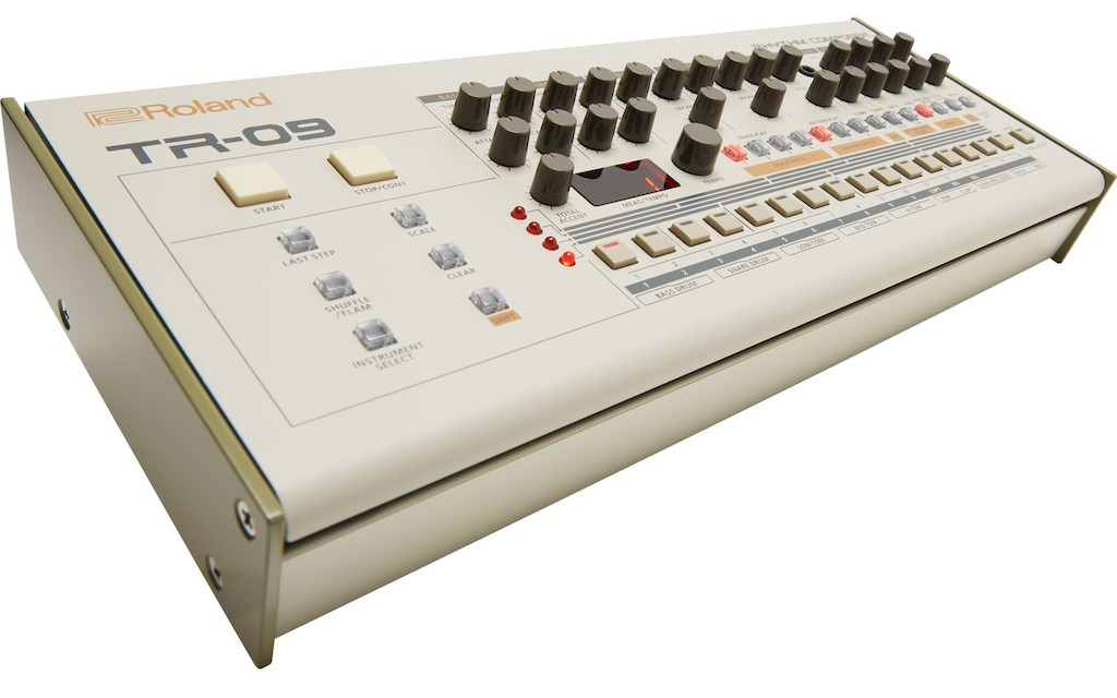 Roland TR-09 драм-машина Boutique