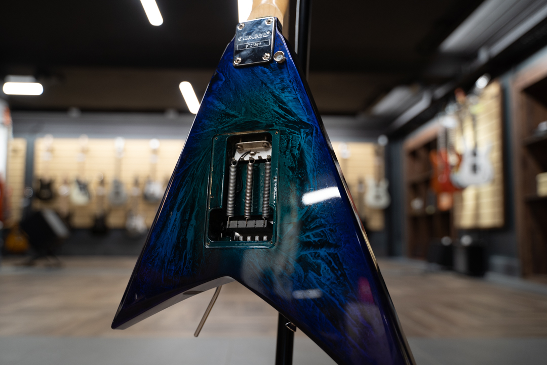 Jackson RR3 Eerie Dess Swirl Japan 2004 электрогитара. Чехол в комплекте